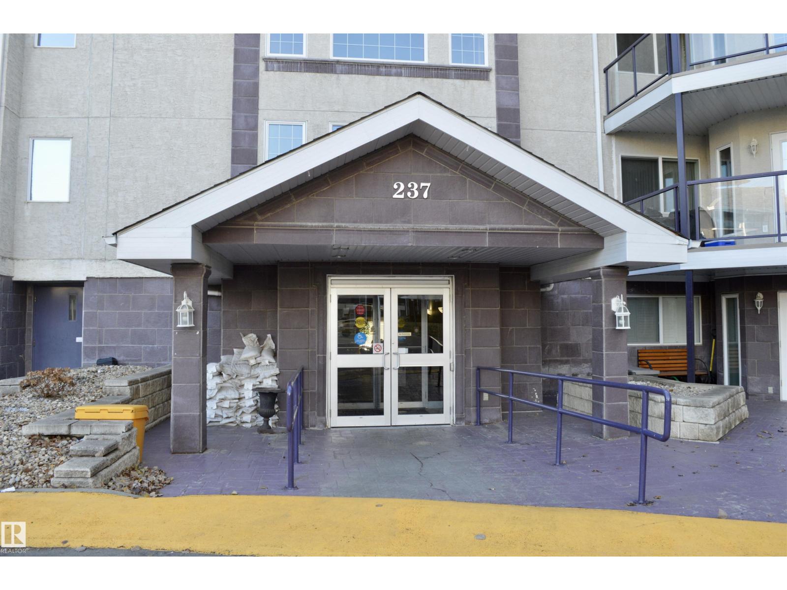 #322 237 YOUVILLE DR E NW, Edmonton