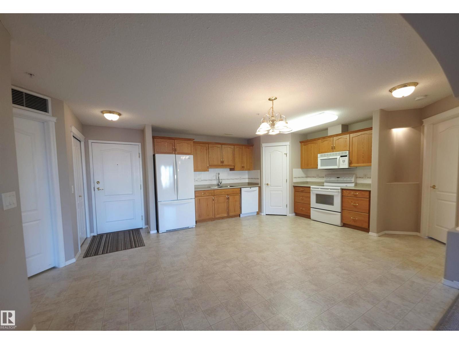 #322 237 YOUVILLE DR E NW, Edmonton