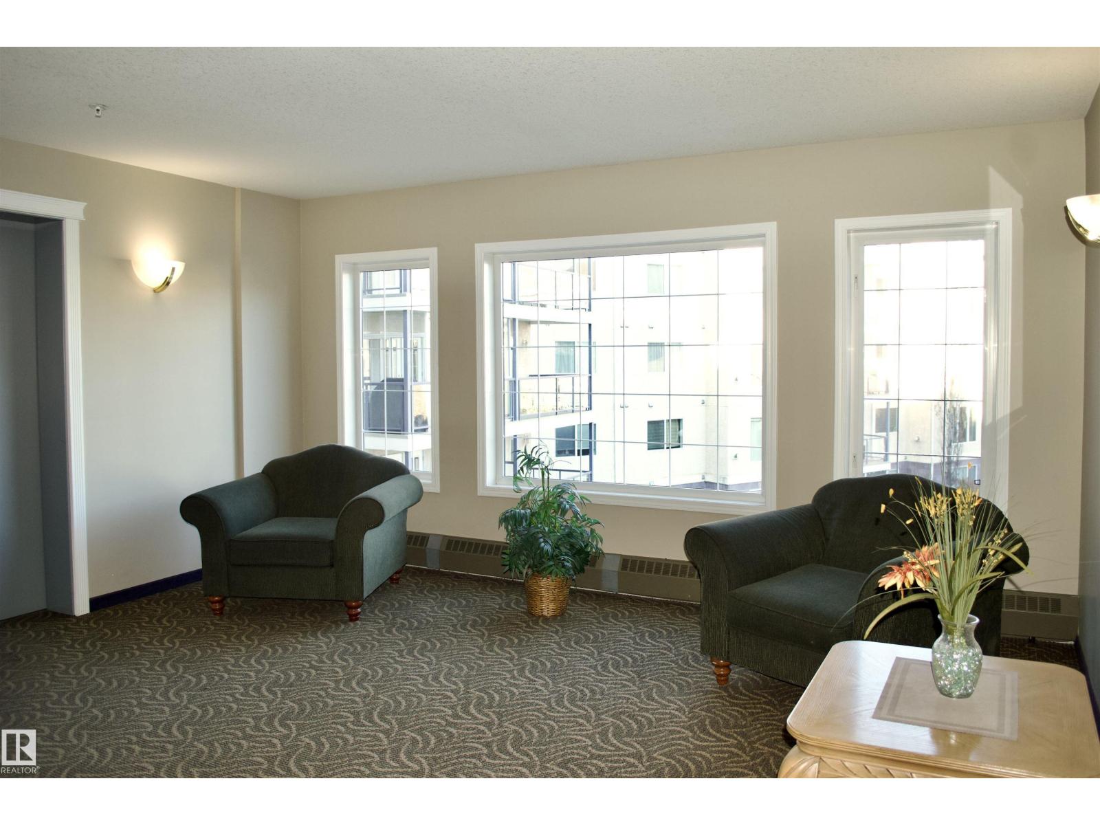 #322 237 YOUVILLE DR E NW, Edmonton