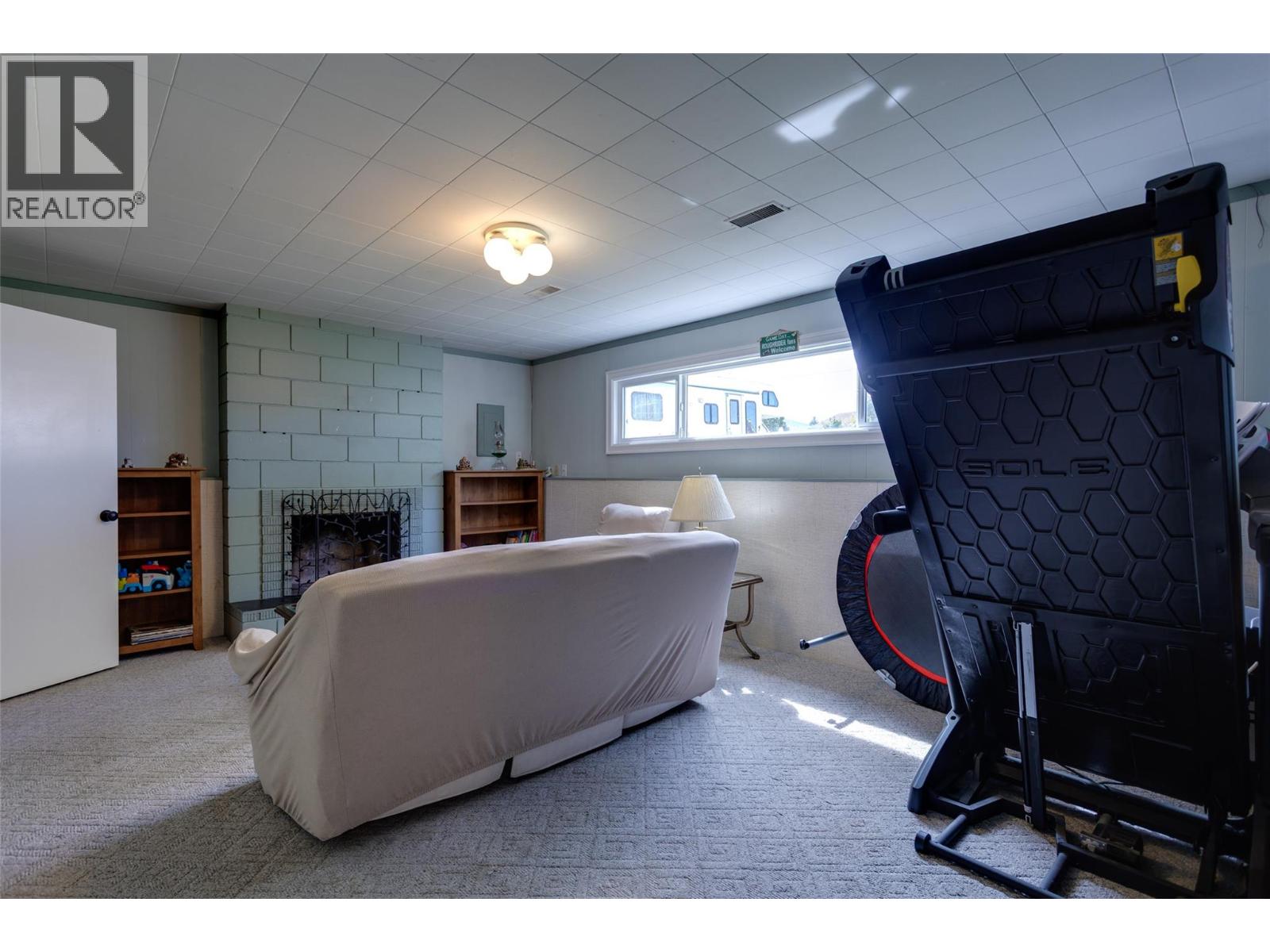  320 Husch Road, Kelowna