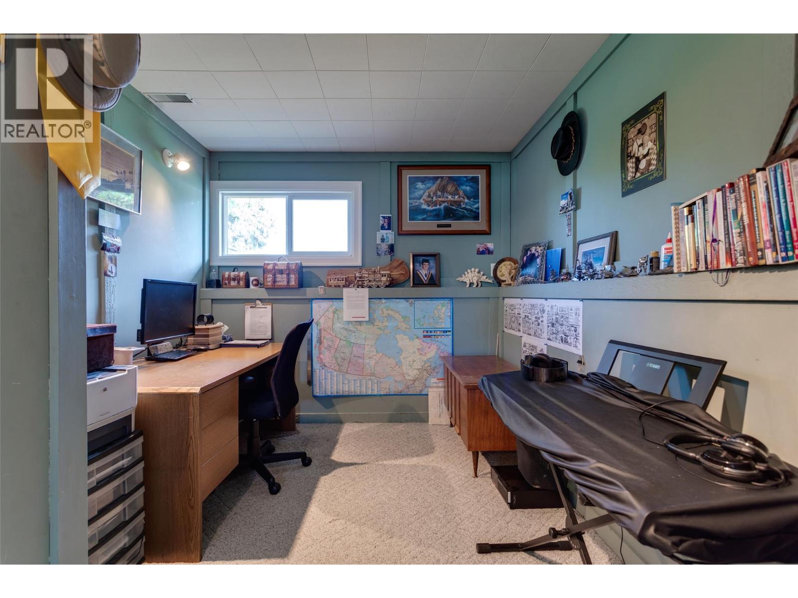  320 Husch Road, Kelowna