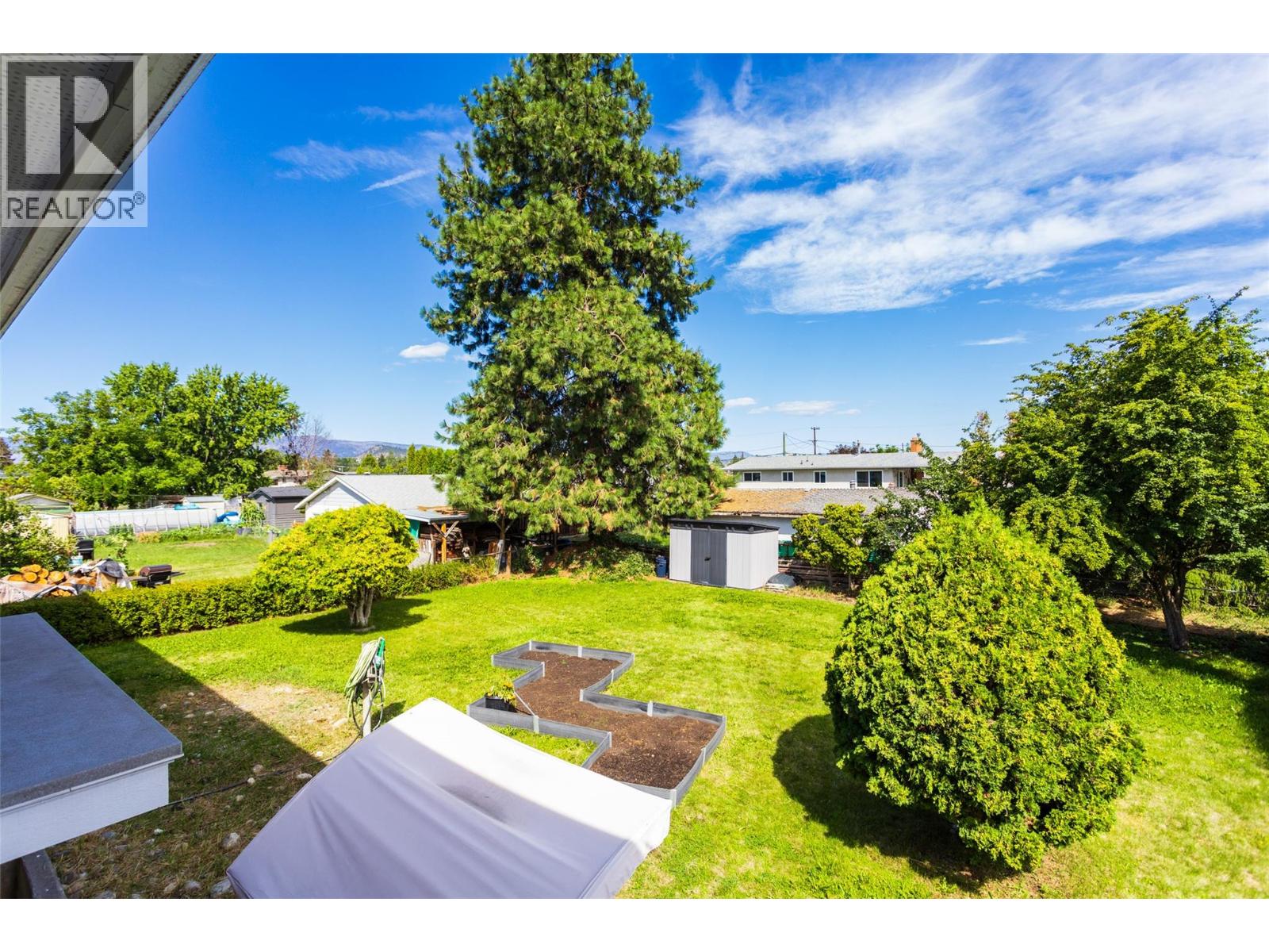  320 Husch Road, Kelowna