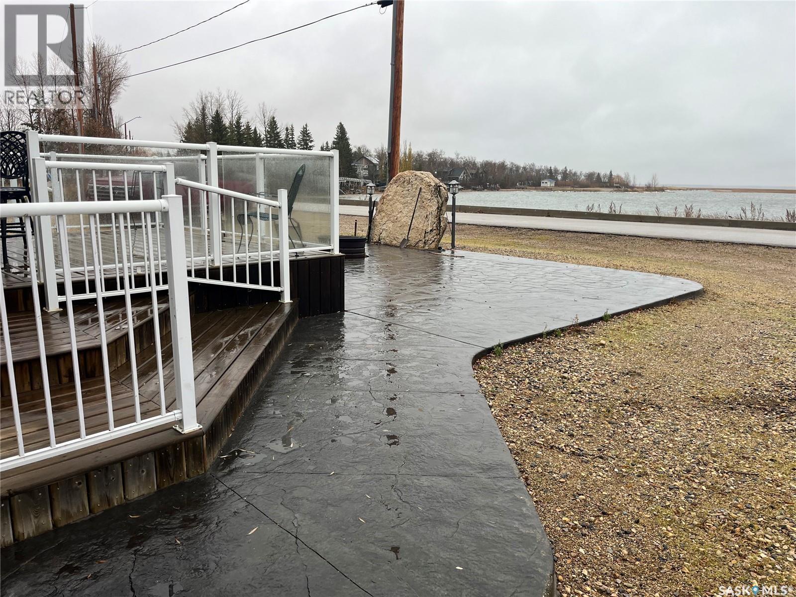 30 LAKESHORE DRIVE - 23
