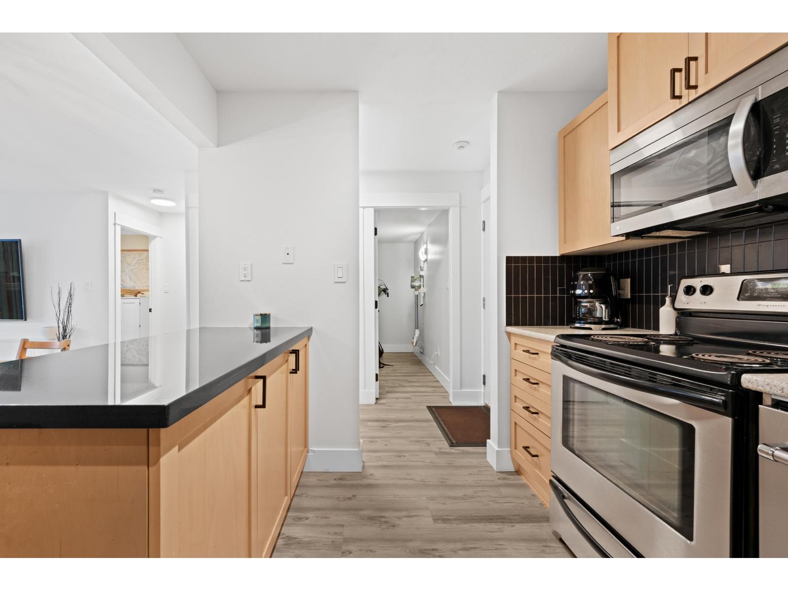 106 32725 GEORGE FERGUSON WAY, Abbotsford