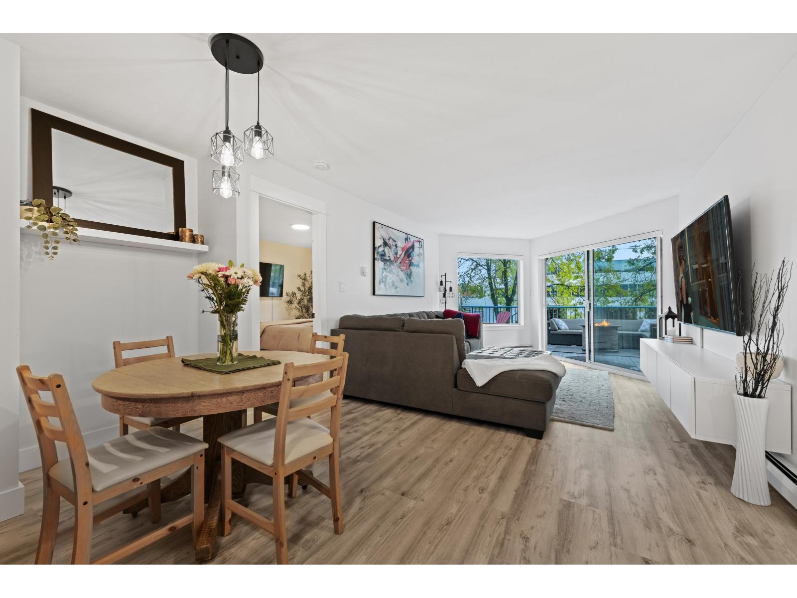 106 32725 GEORGE FERGUSON WAY, Abbotsford