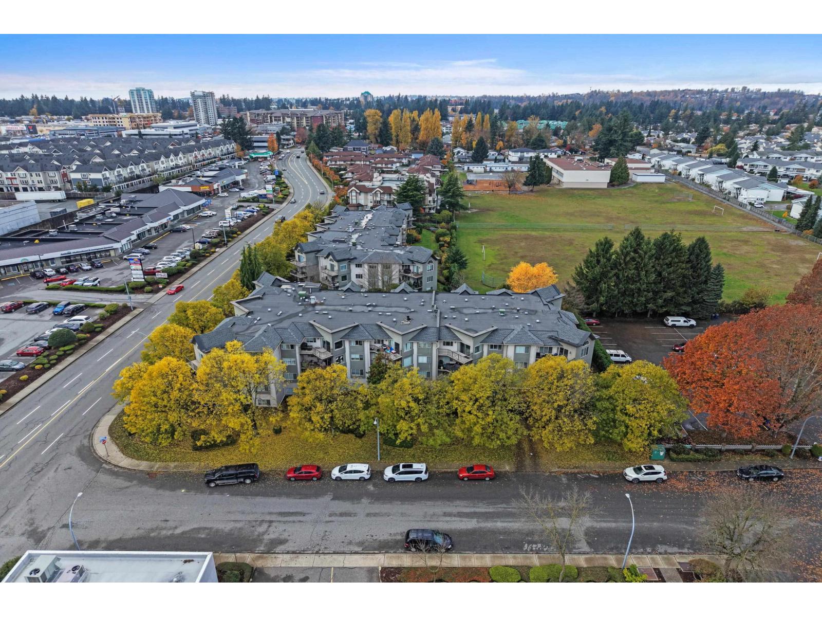 106 32725 GEORGE FERGUSON WAY, Abbotsford