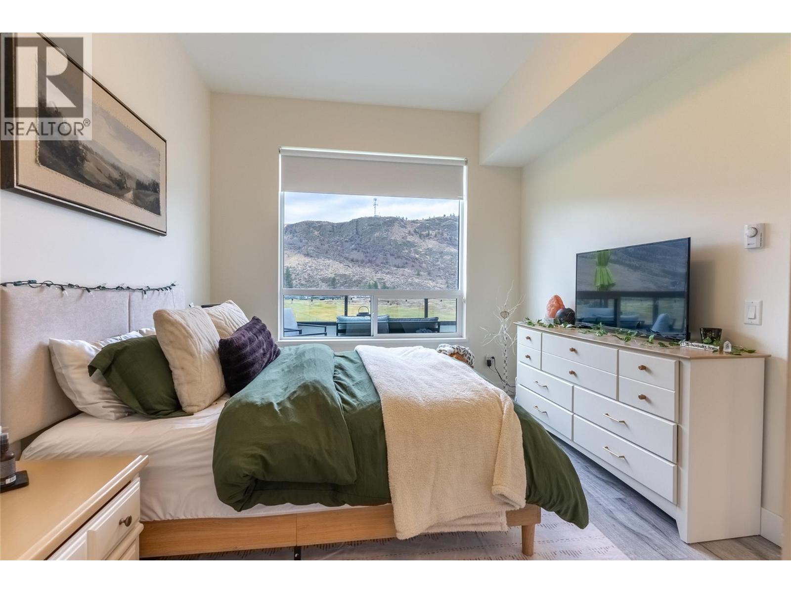 651 DUNES Drive Unit# 405, Kamloops
