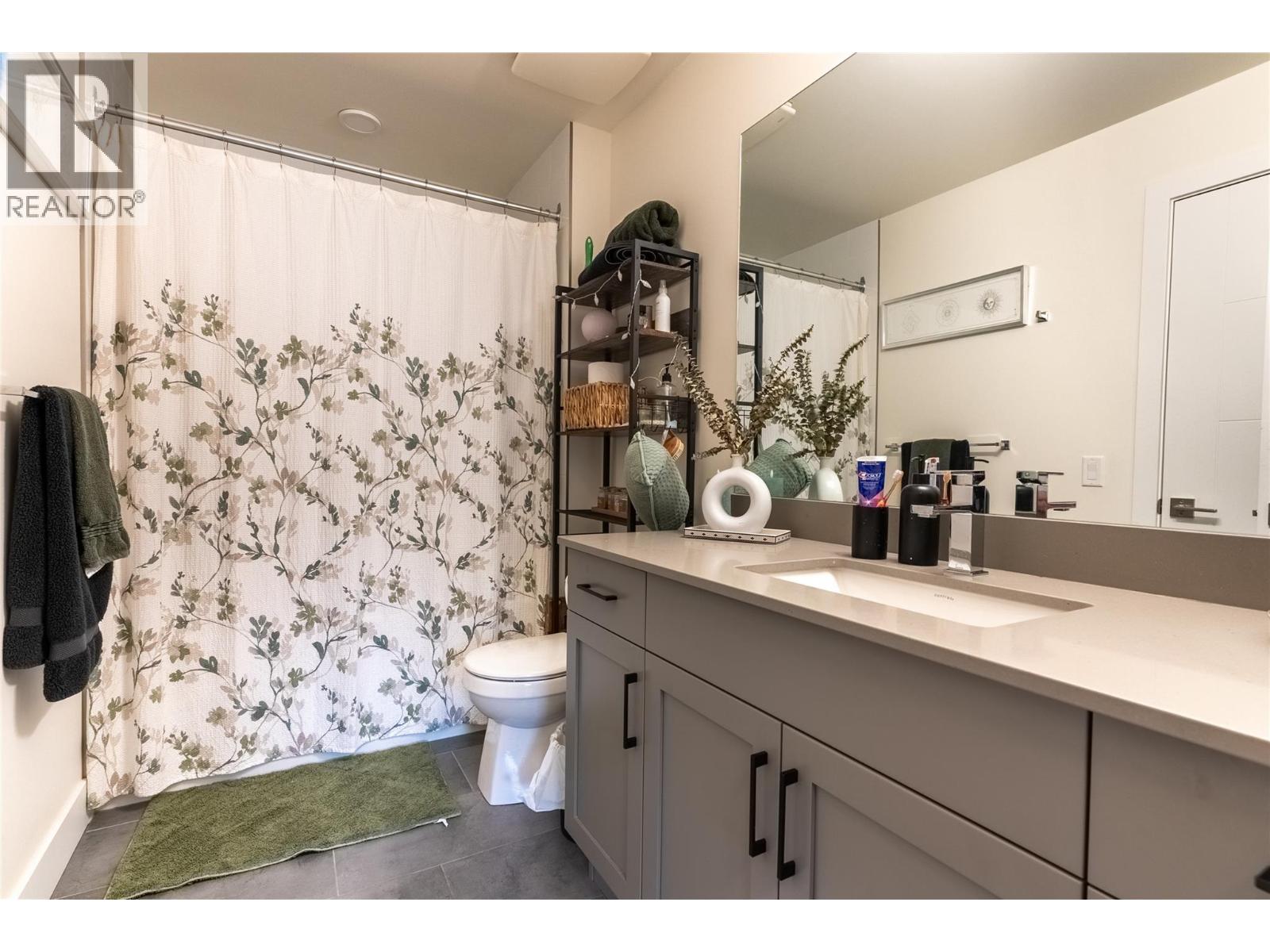 651 DUNES Drive Unit# 405, Kamloops