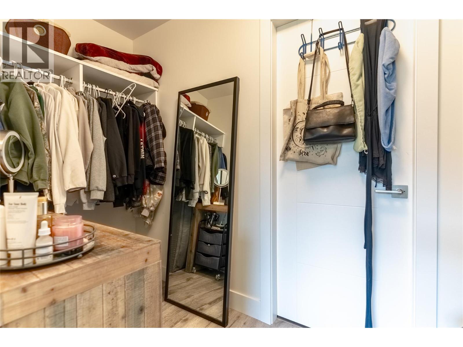 651 DUNES Drive Unit# 405, Kamloops