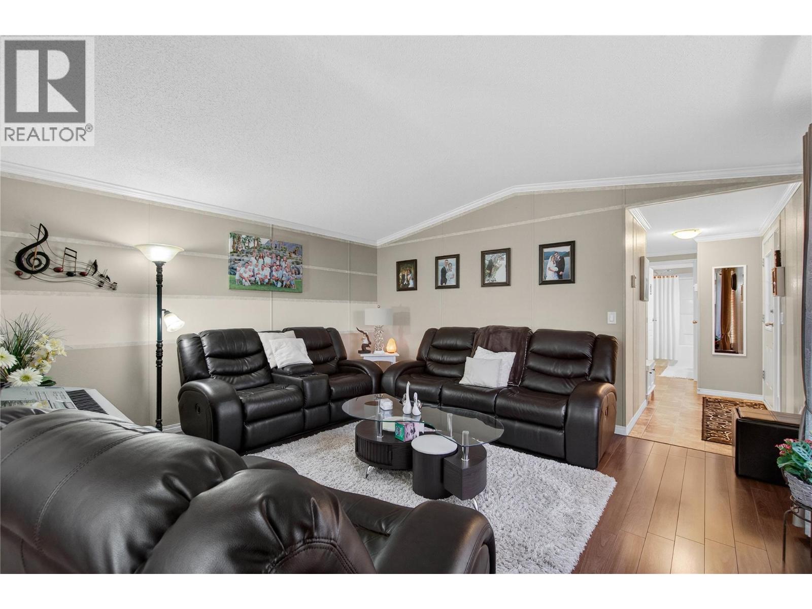 44 12560 Westside Road, Vernon