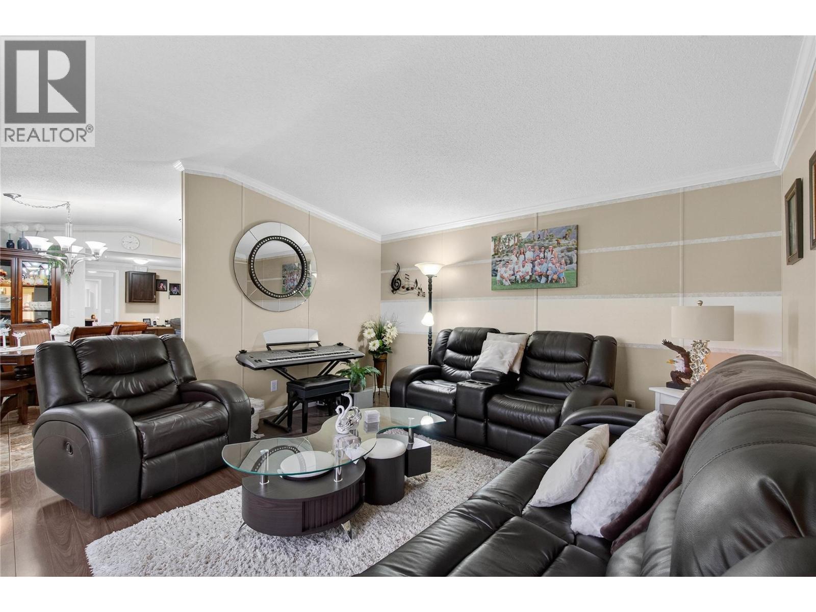 44 12560 Westside Road, Vernon