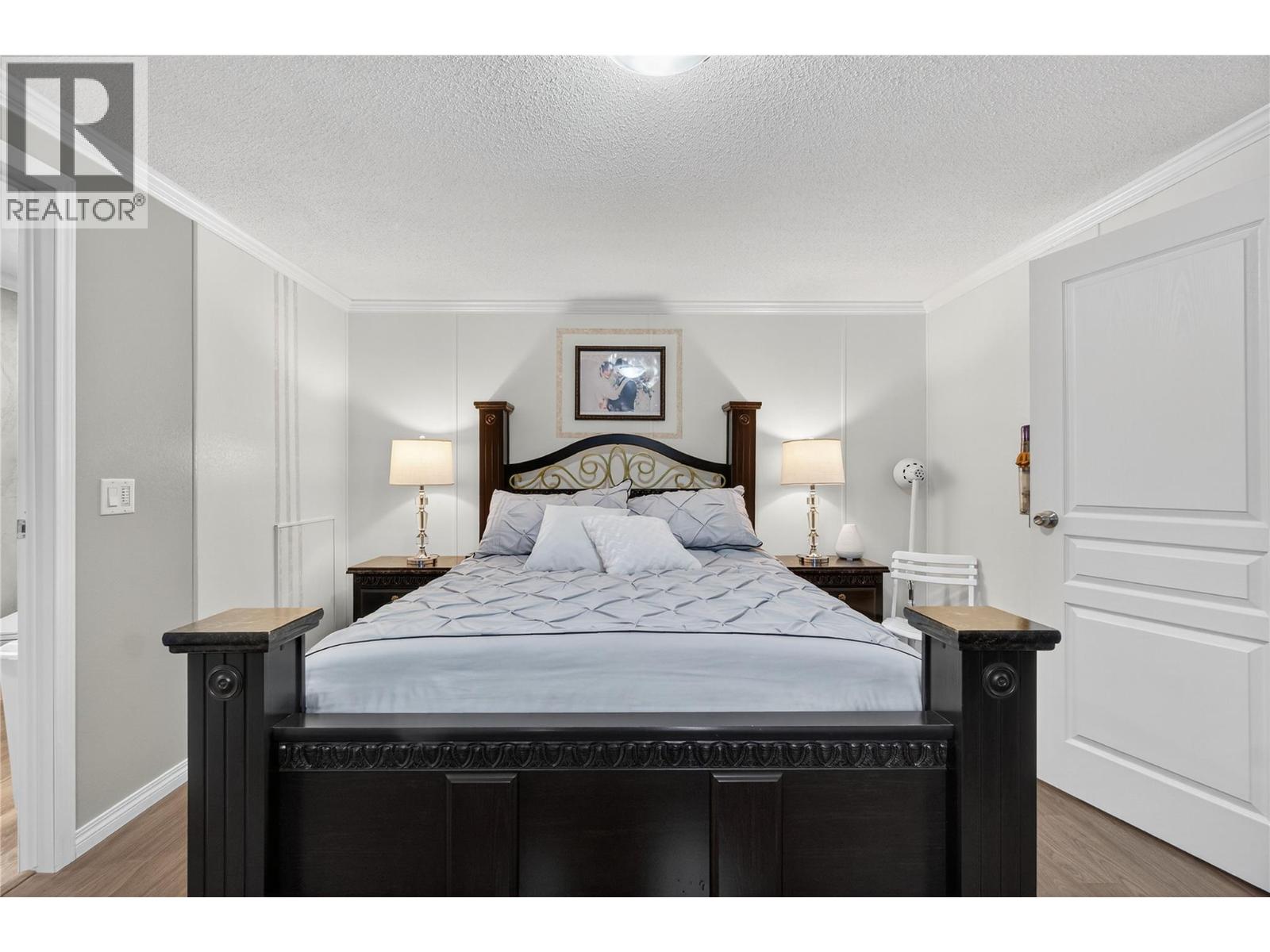 44 12560 Westside Road, Vernon