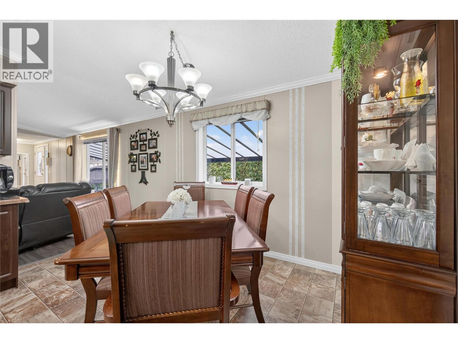 44 12560 Westside Road, Vernon