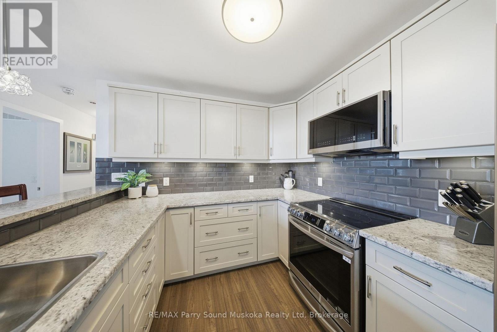 215 DUNCHURCH ESTATES ROAD - 16