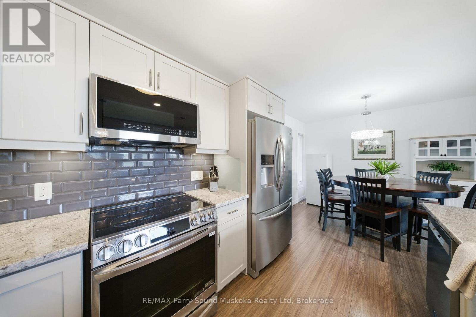 215 DUNCHURCH ESTATES ROAD - 17
