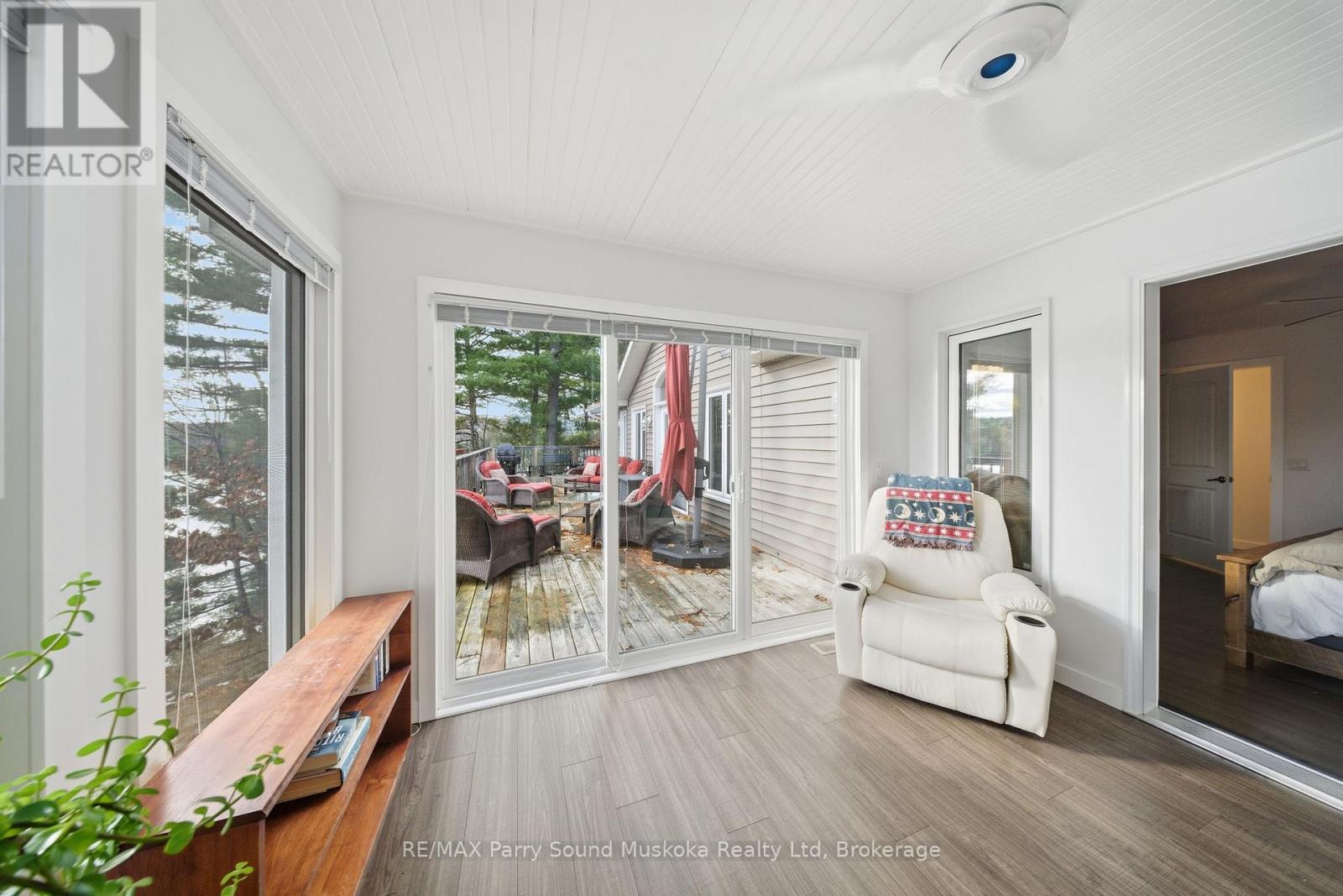 215 DUNCHURCH ESTATES ROAD - 21