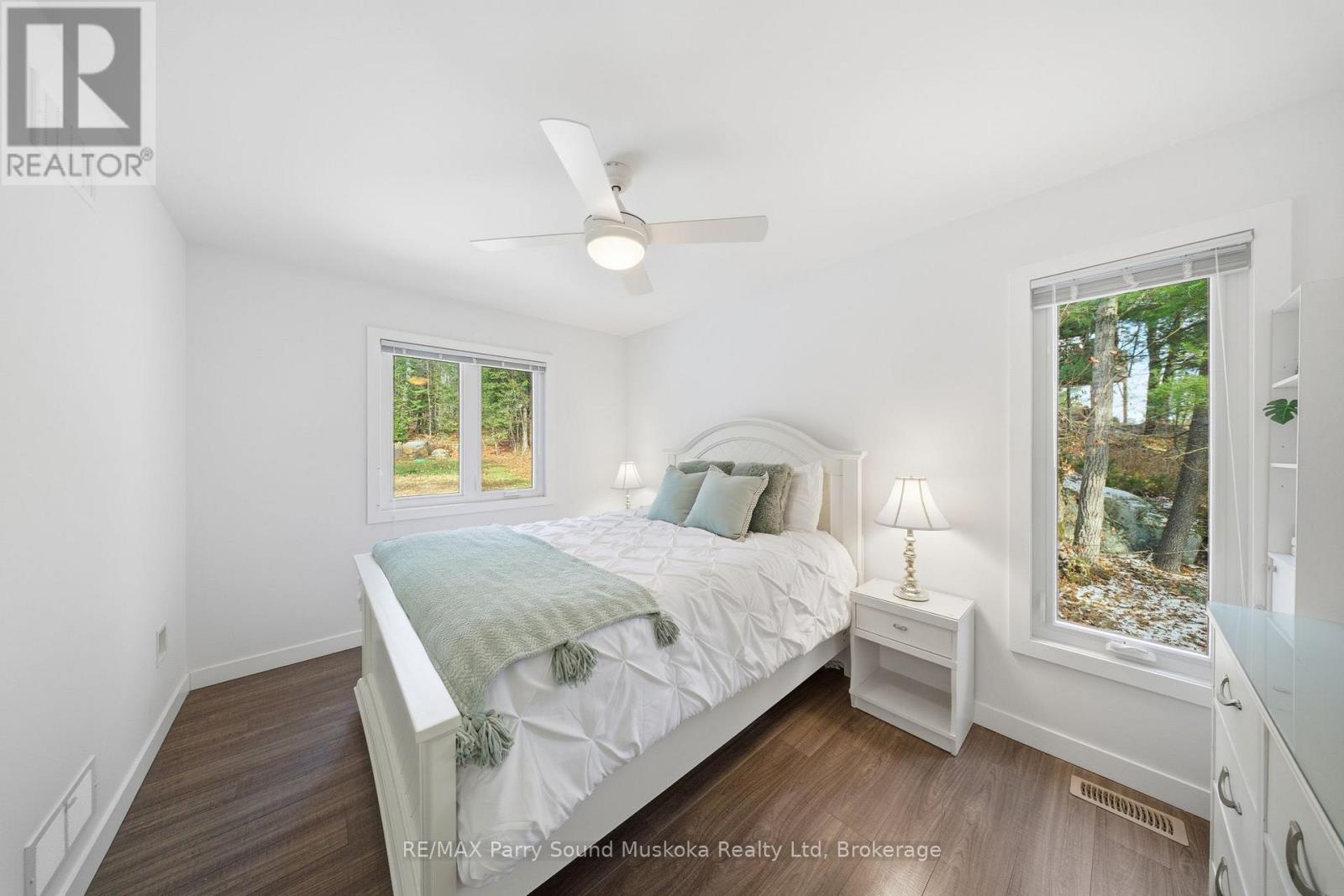 215 DUNCHURCH ESTATES ROAD - 22