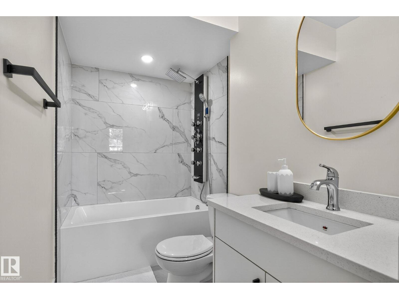 11155 37 AV NW, Edmonton