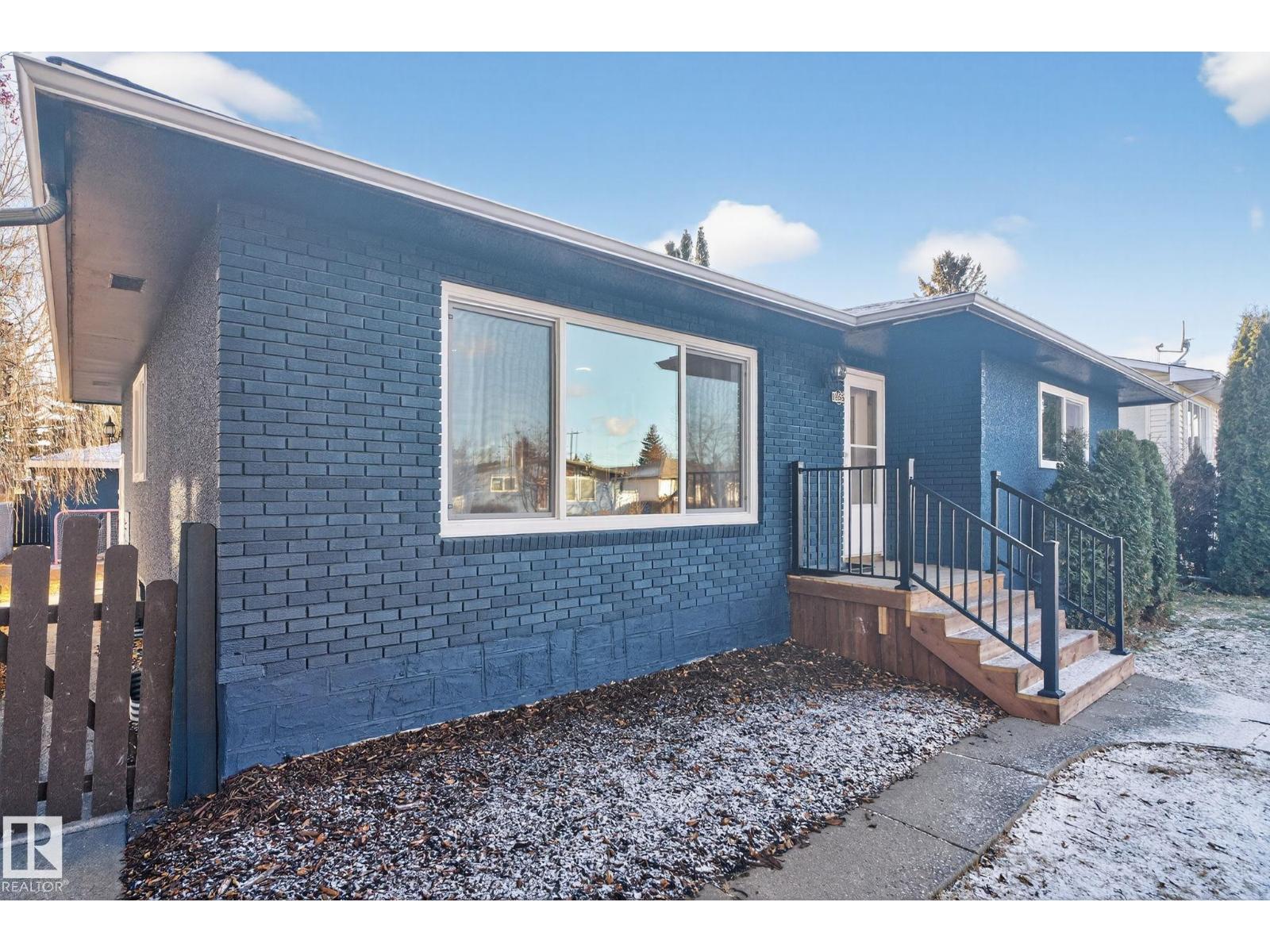 11155 37 AV NW, Edmonton