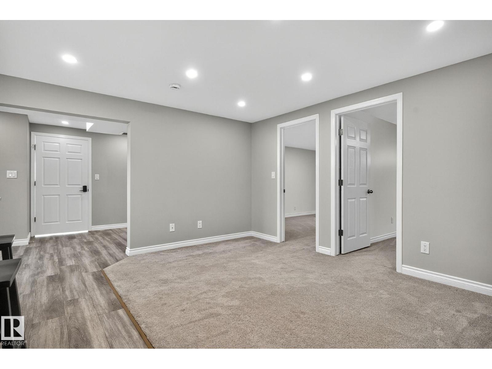 11155 37 AV NW, Edmonton