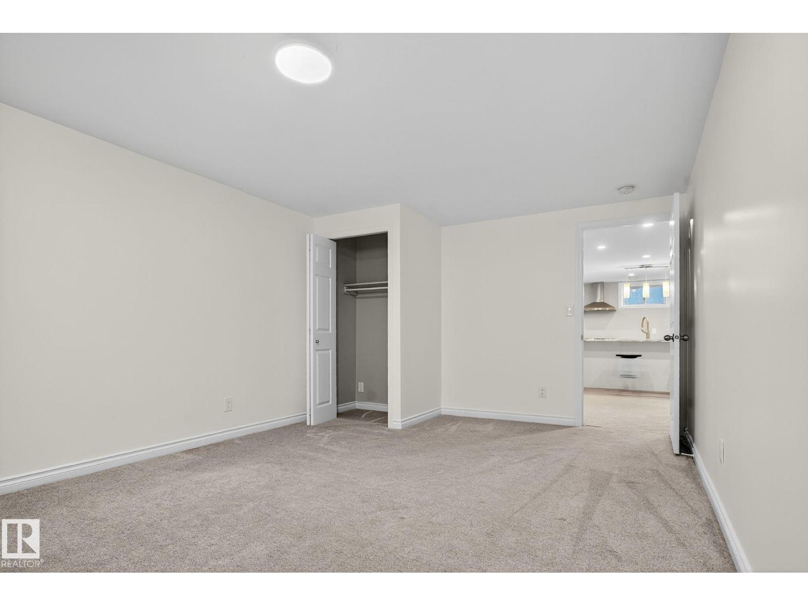 11155 37 AV NW, Edmonton