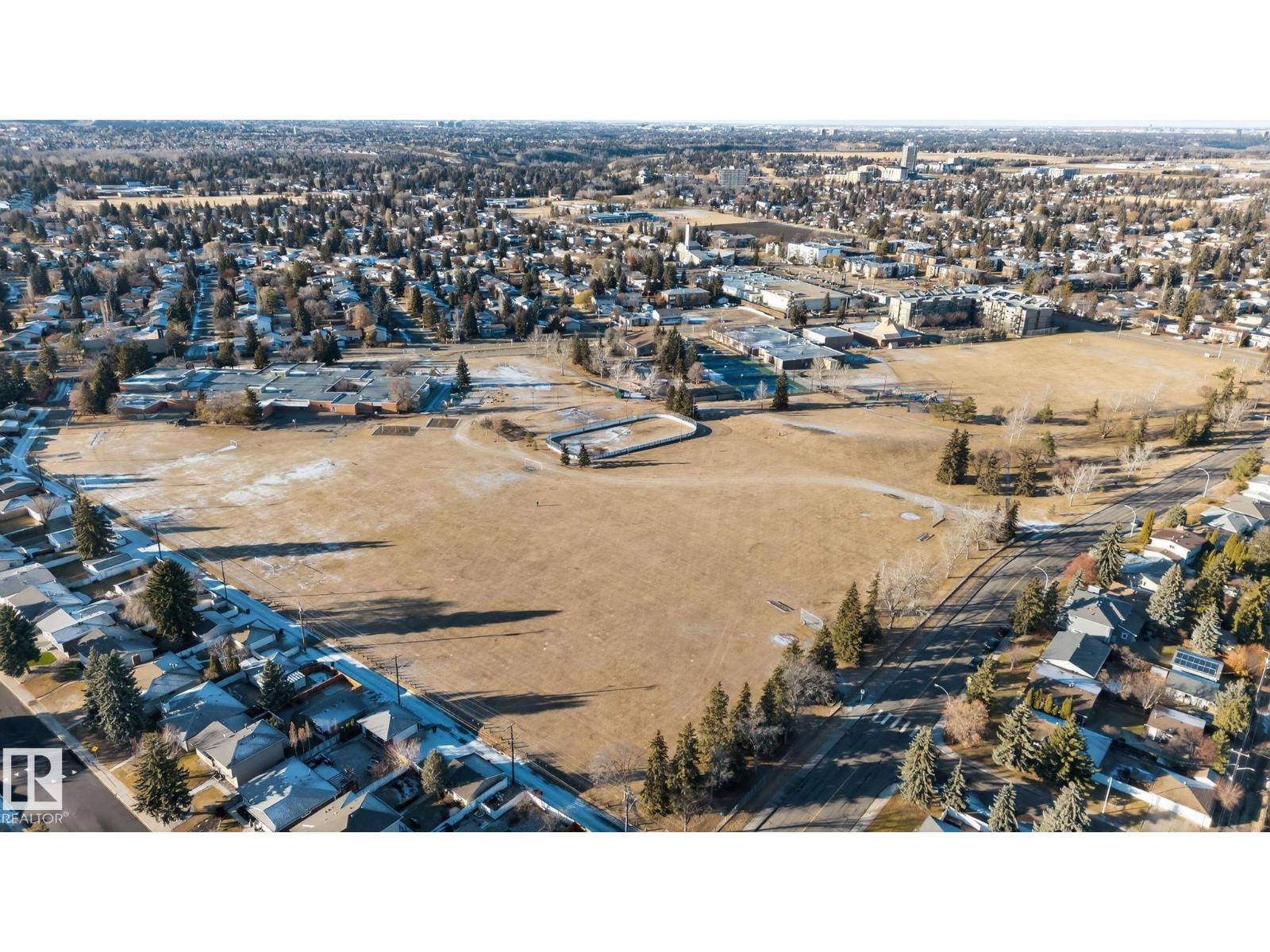 11155 37 AV NW, Edmonton