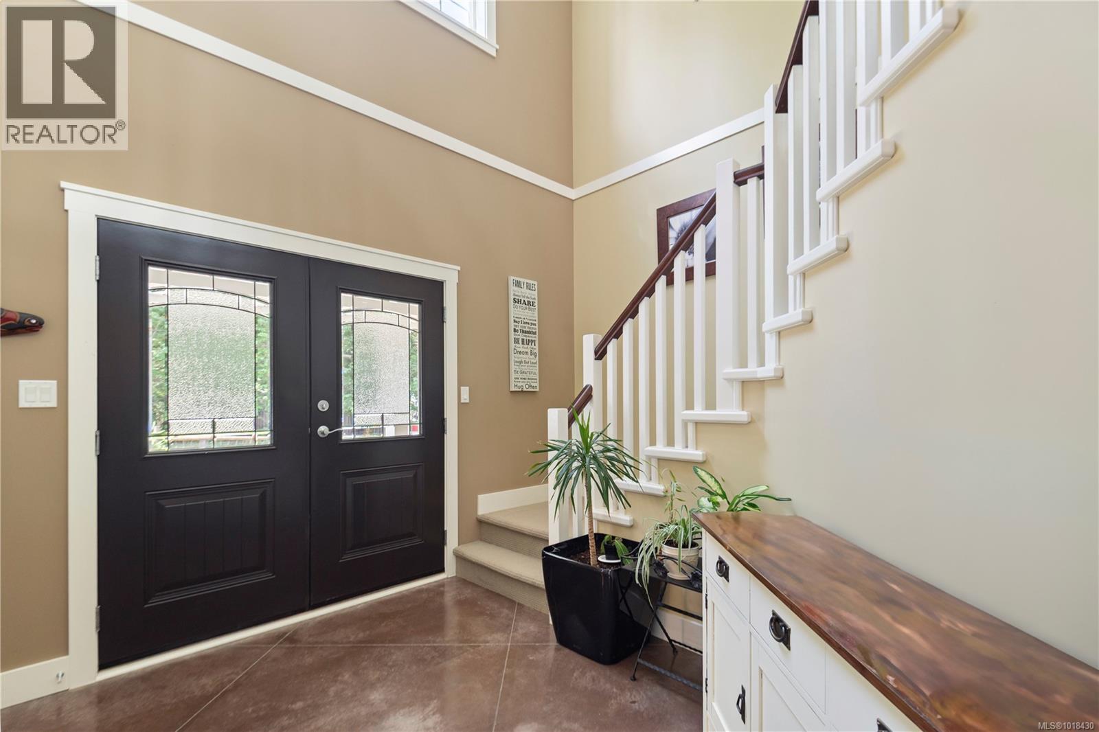 10011 Youbou Rd, Youbou