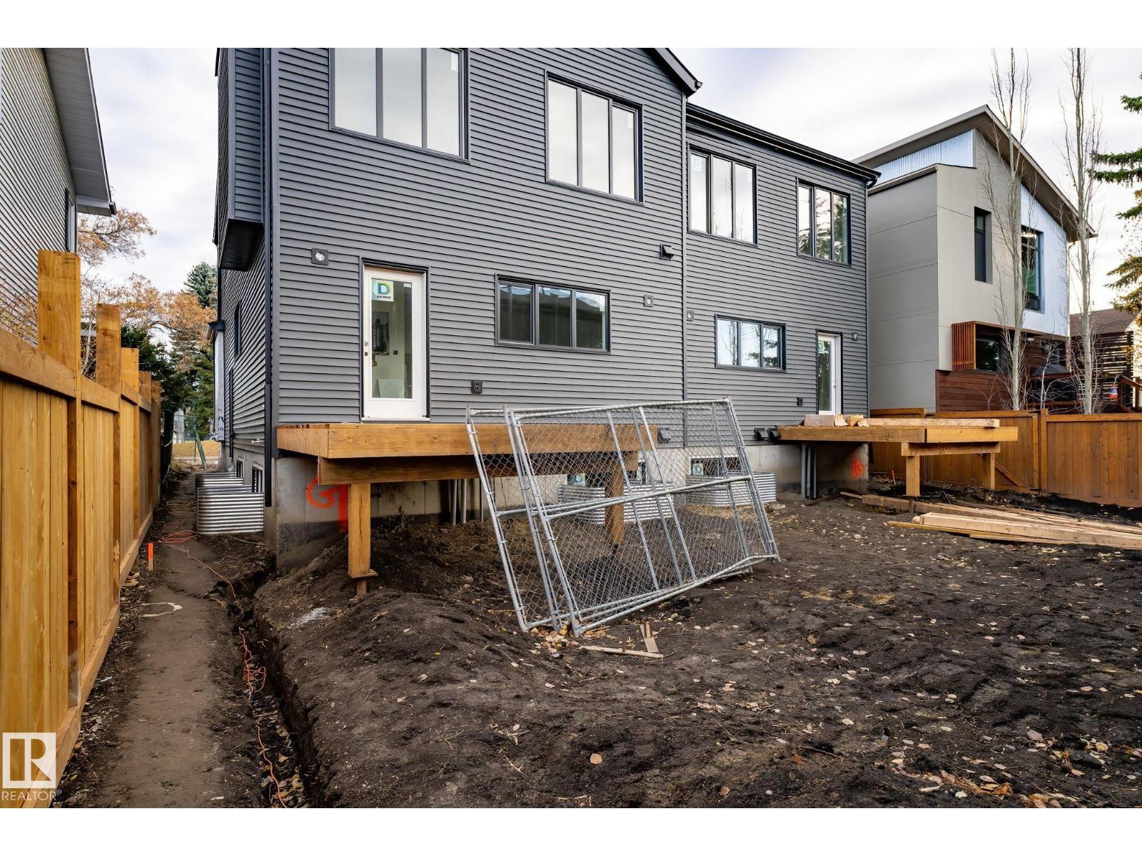 9224 94 ST NW, Edmonton