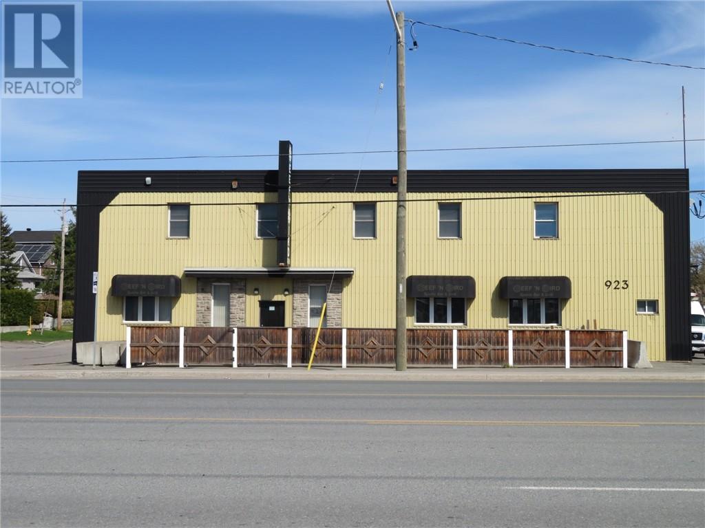 921-923 Lorne Street - Photo 2 of 18, Sudbury, Ontario