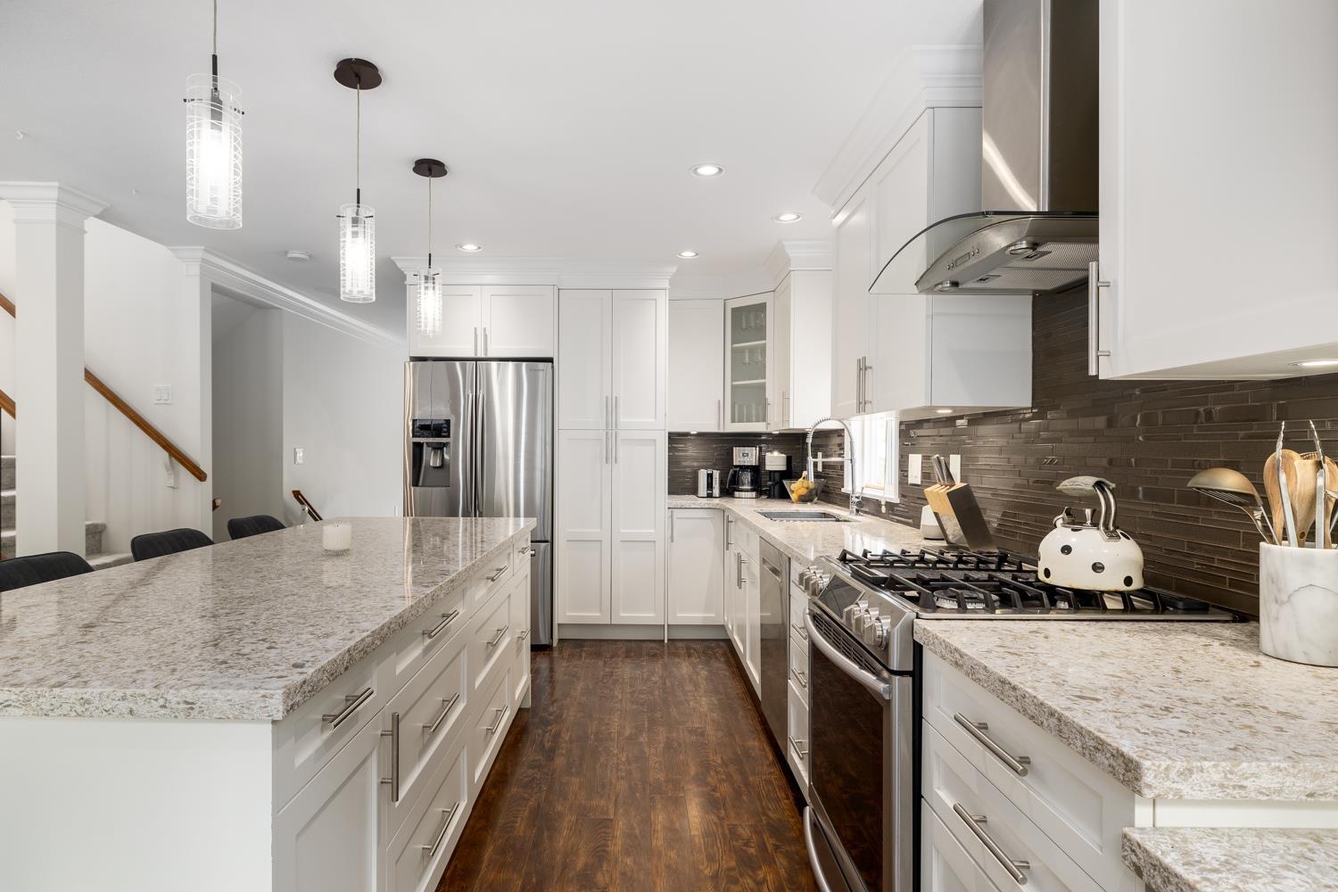 102 8888 216 STREET, Langley