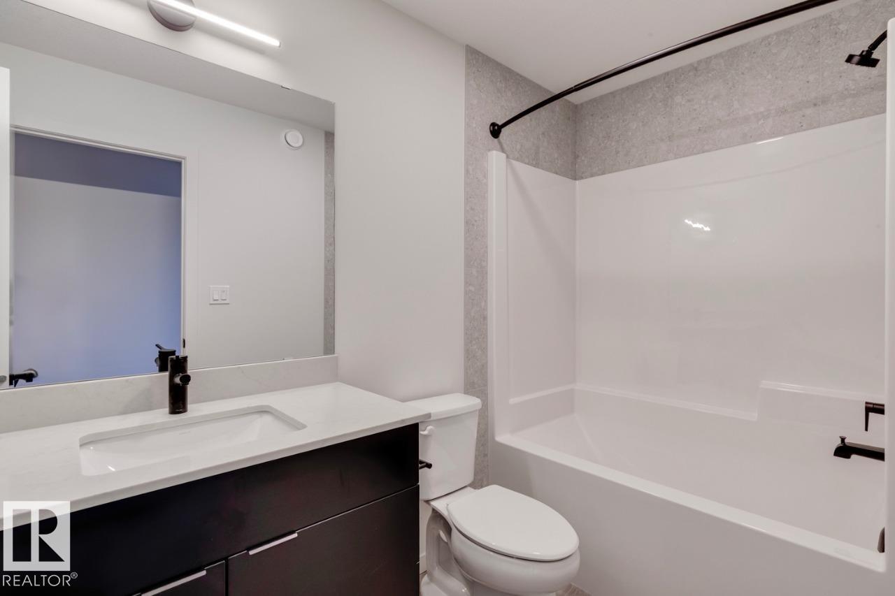 308 30 ST SW, Edmonton