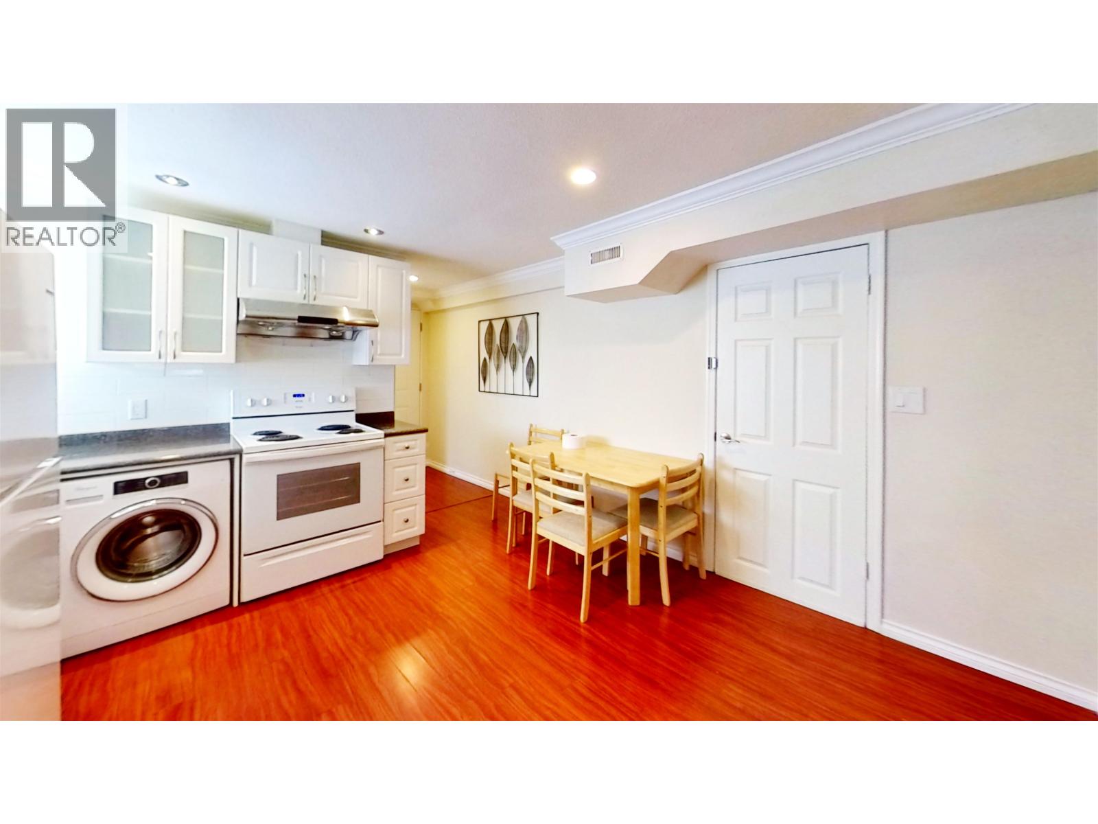 9140 CHAPMOND CRESCENT, Richmond