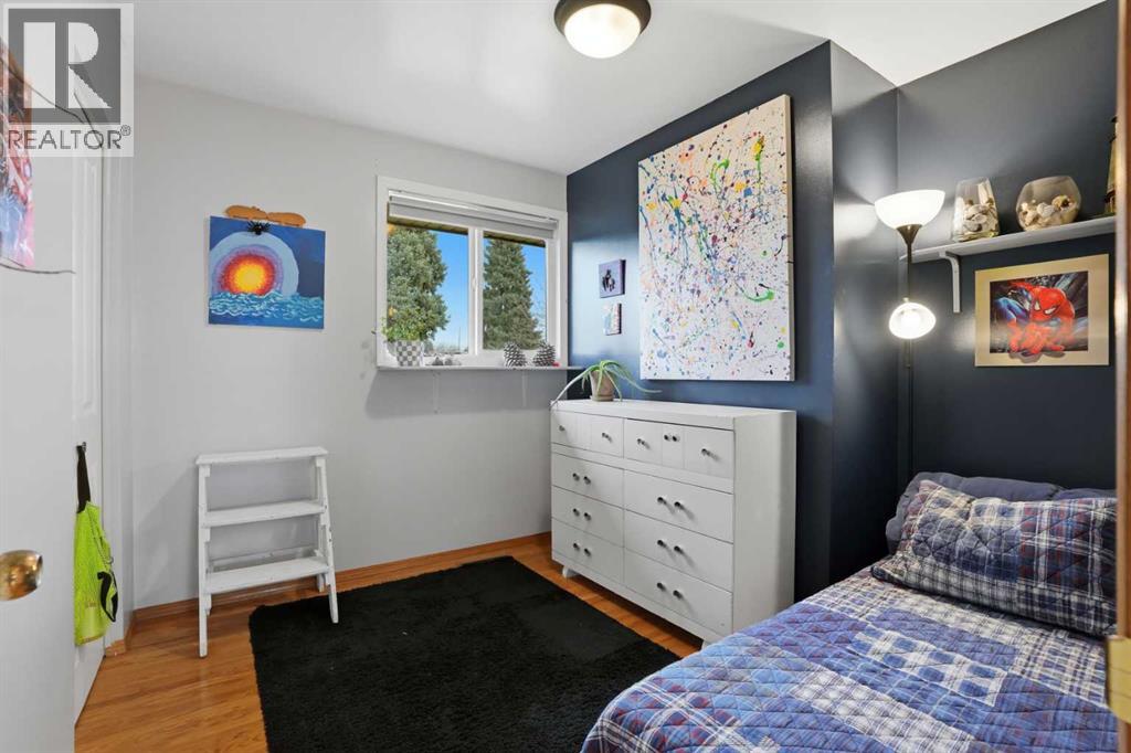 Single Family House Bungalow for Sale in  Fordham Crescent SE Forest Heights Calgary 