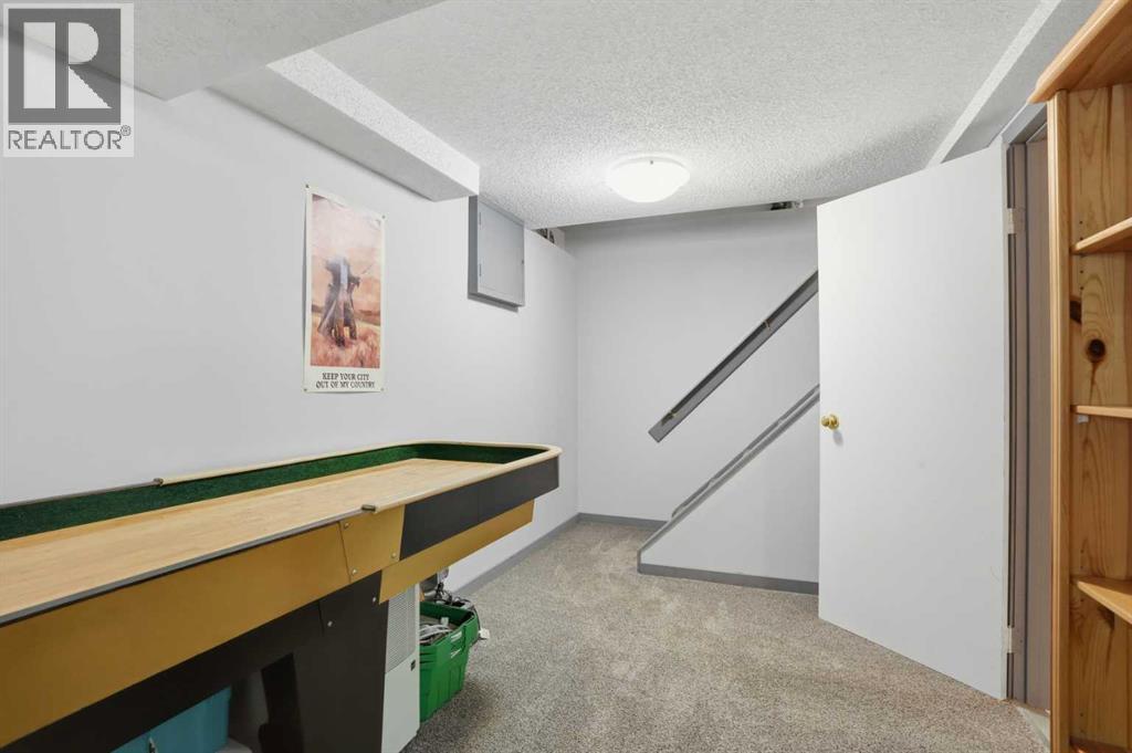 Single Family House Bungalow for Sale in  Fordham Crescent SE Forest Heights Calgary 