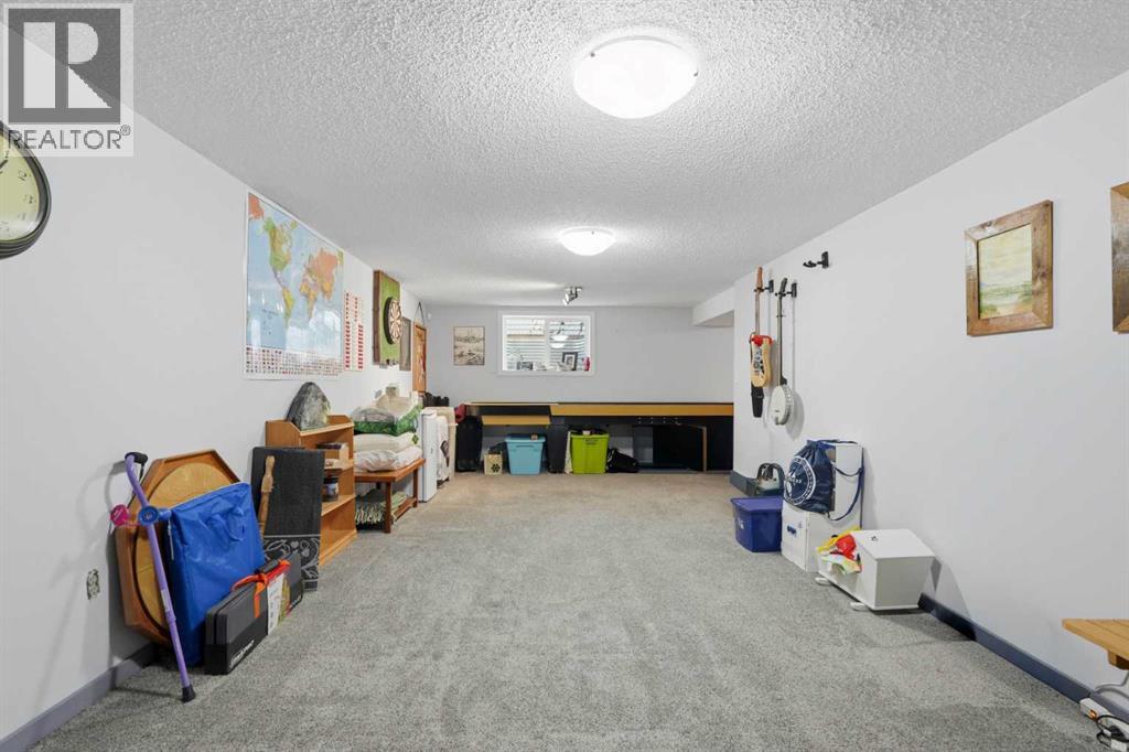 Single Family House Bungalow for Sale in  Fordham Crescent SE Forest Heights Calgary 