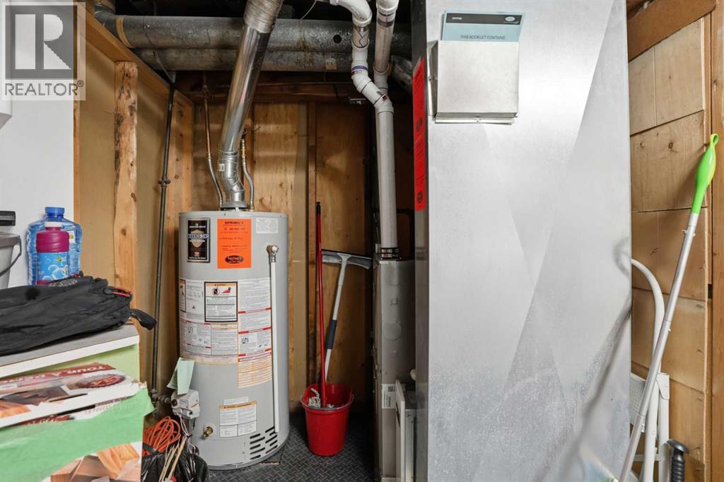 Single Family House Bungalow for Sale in  Fordham Crescent SE Forest Heights Calgary 