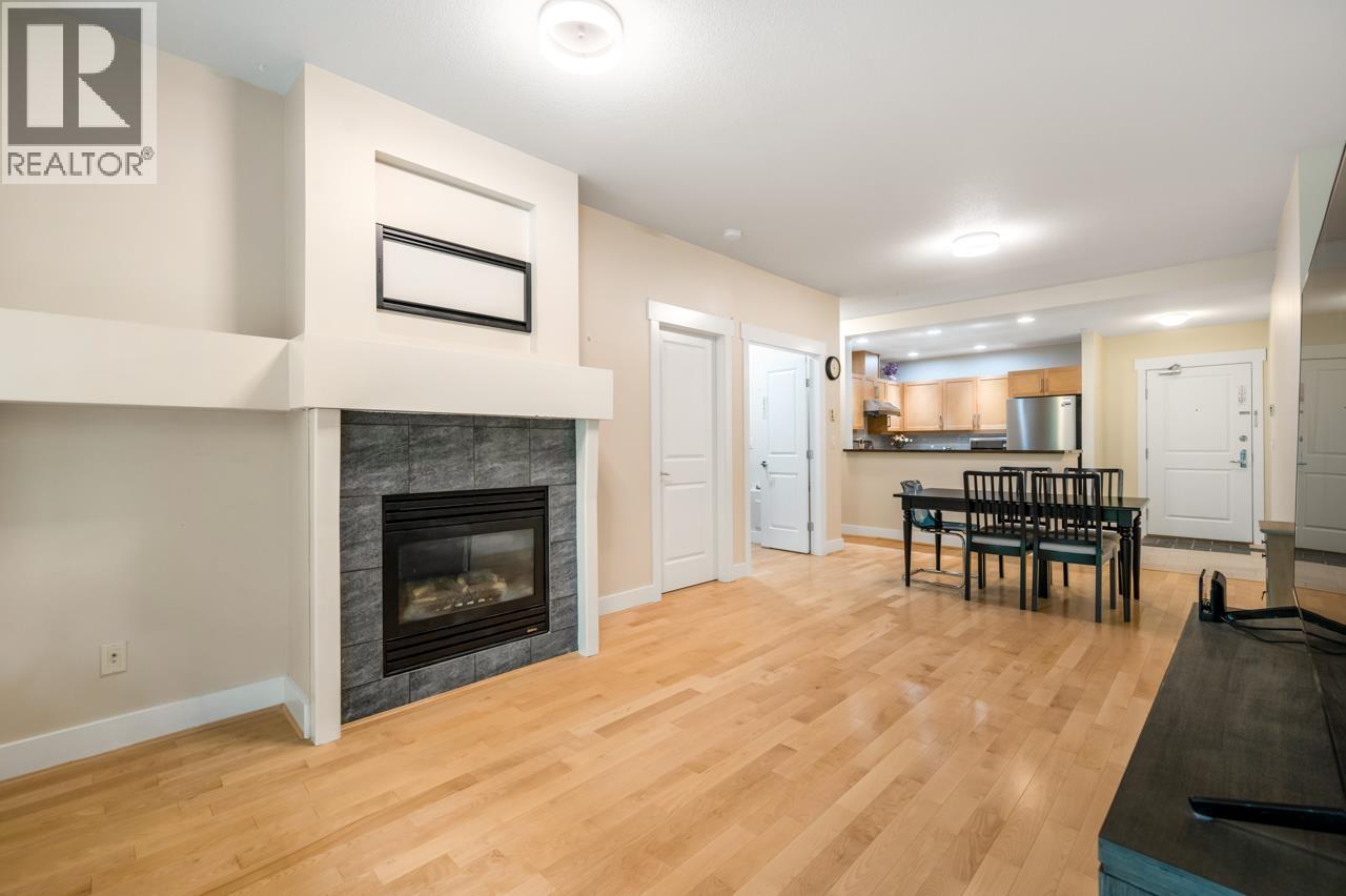 312 6328 LARKIN DRIVE - Photo 3 of 23, Vancouver, British Columbia