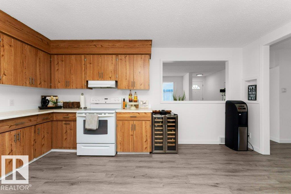 5100 53 AV, Stony Plain