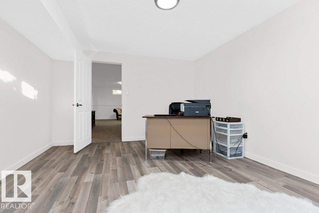 5100 53 AV, Stony Plain