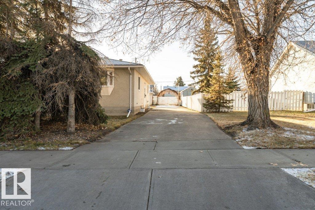 5100 53 AV, Stony Plain