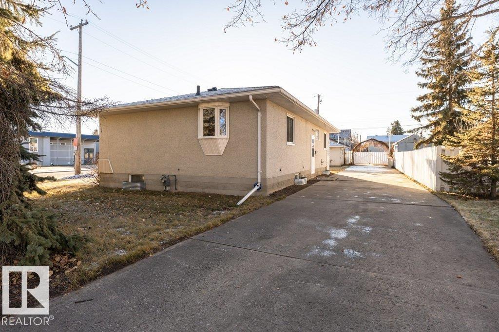 5100 53 AV, Stony Plain