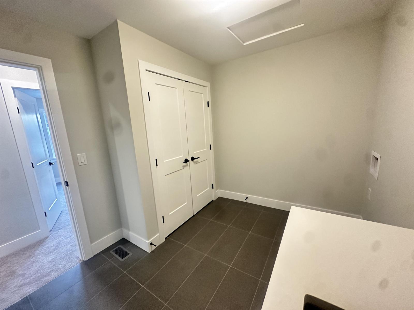 1973 SPARROW HAWK PLACE, Mt Woodside, Agassiz