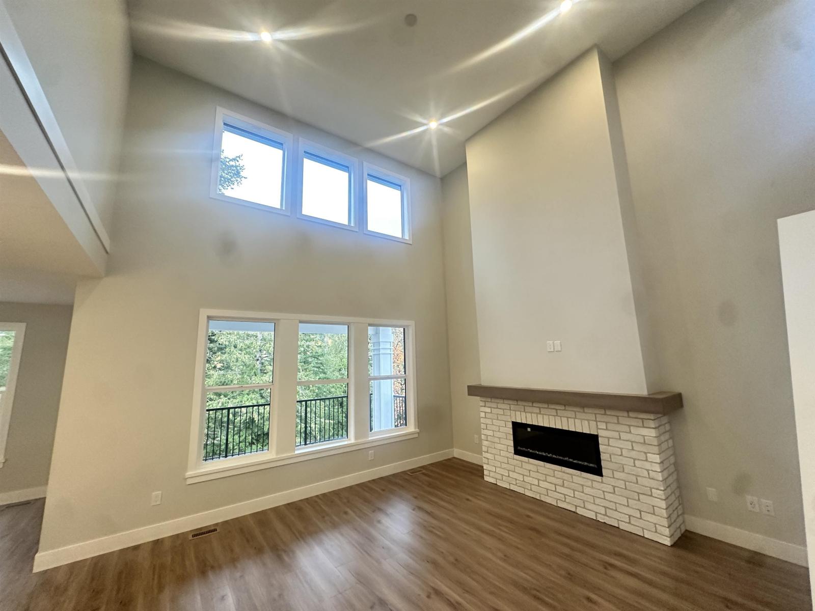 1973 SPARROW HAWK PLACE, Mt Woodside, Agassiz