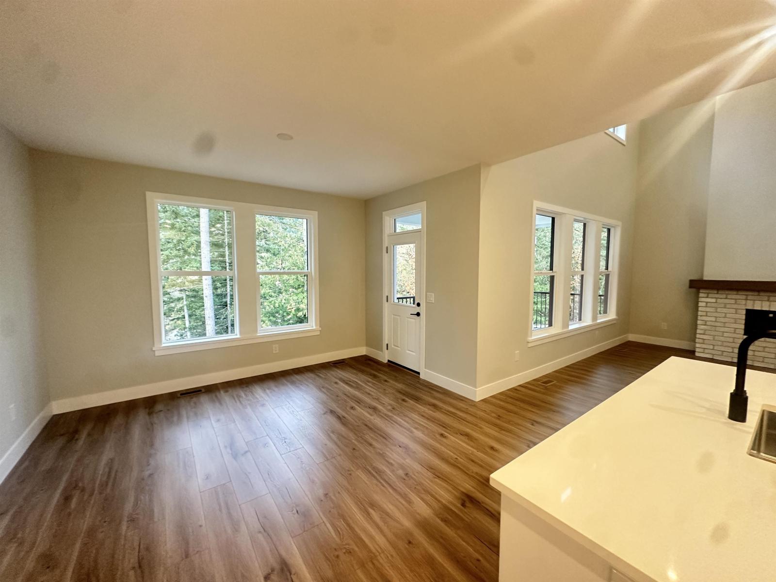 1973 SPARROW HAWK PLACE, Mt Woodside, Agassiz