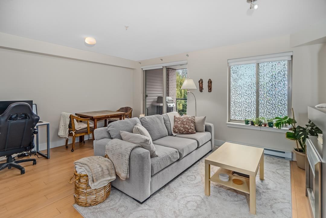 301 2233 MCKENZIE ROAD, Abbotsford