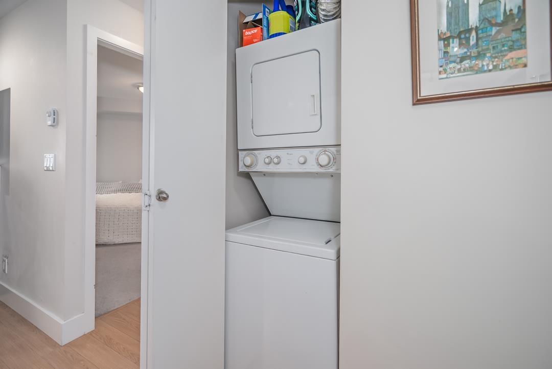 301 2233 MCKENZIE ROAD, Abbotsford