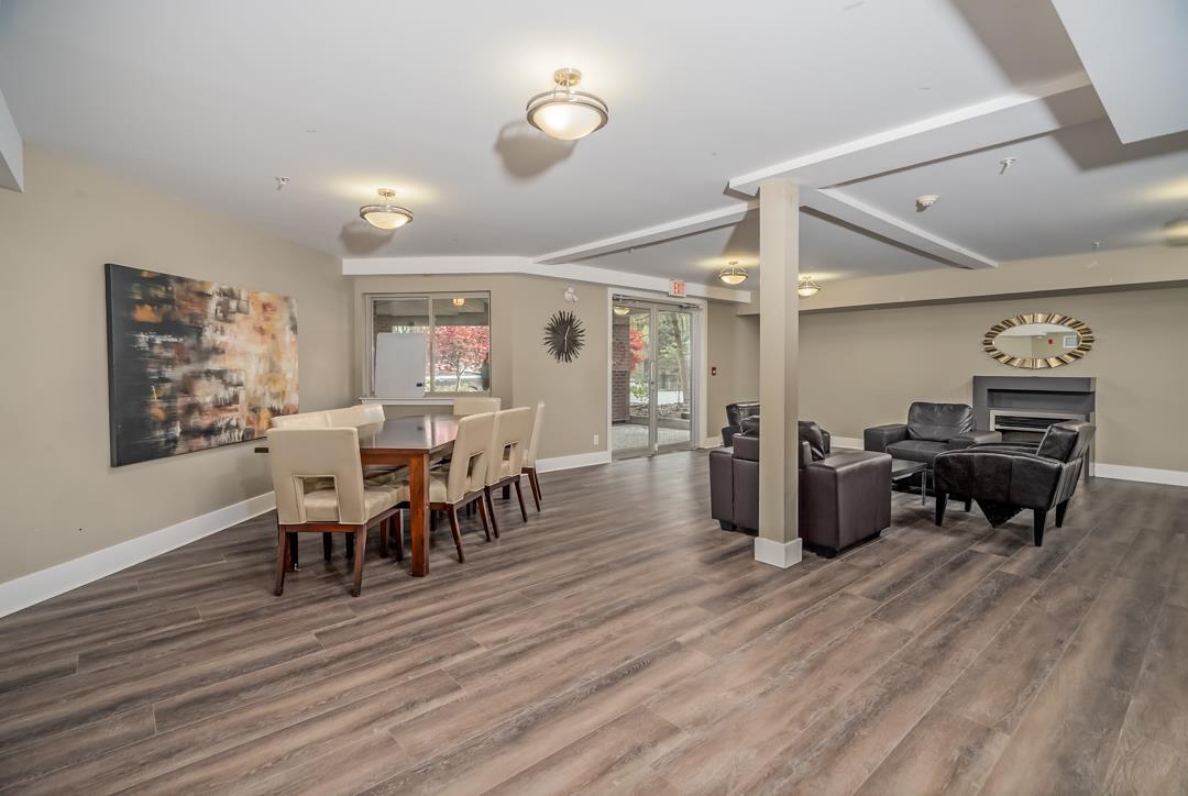 301 2233 MCKENZIE ROAD, Abbotsford