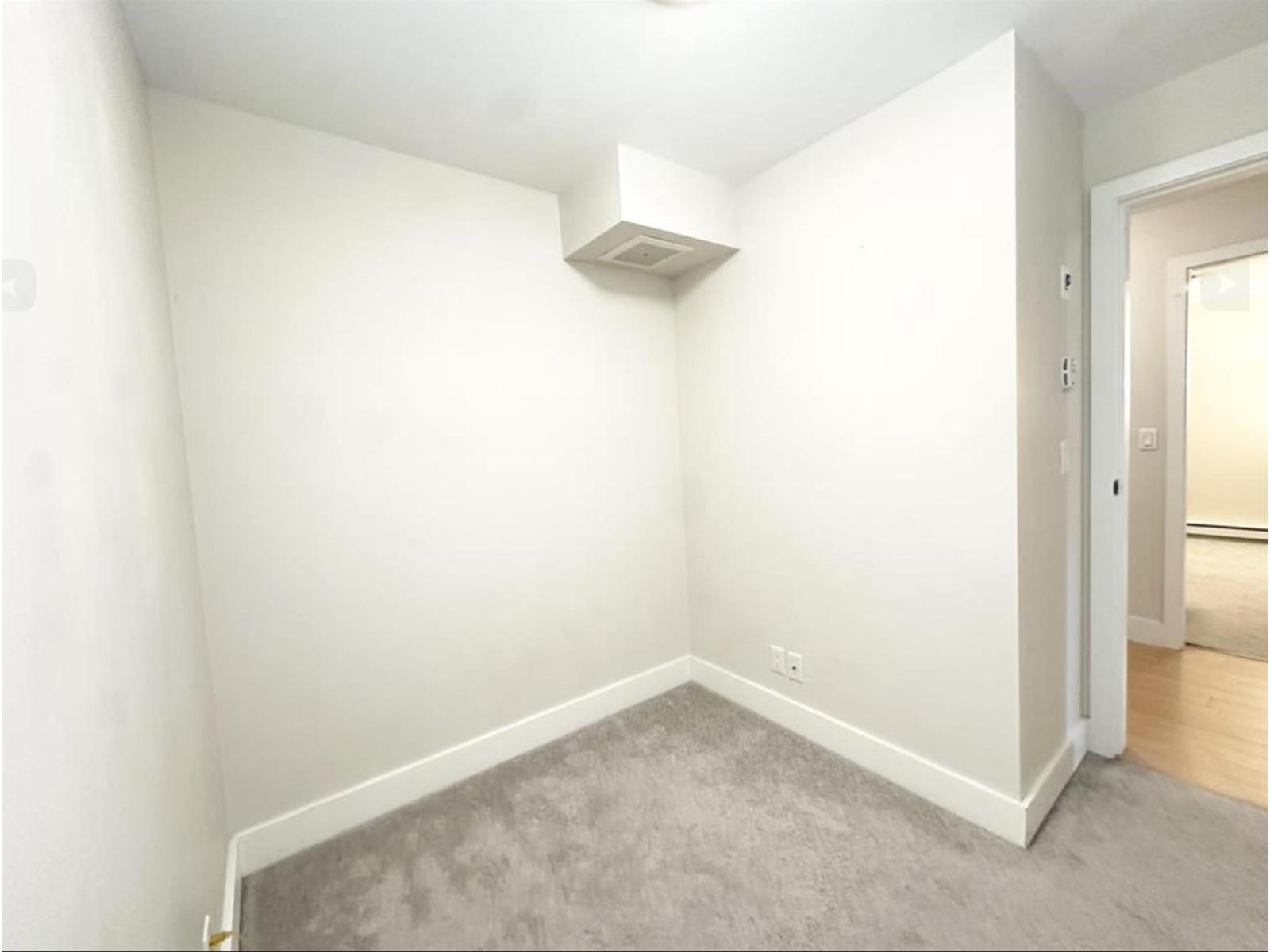 301 2233 MCKENZIE ROAD, Abbotsford