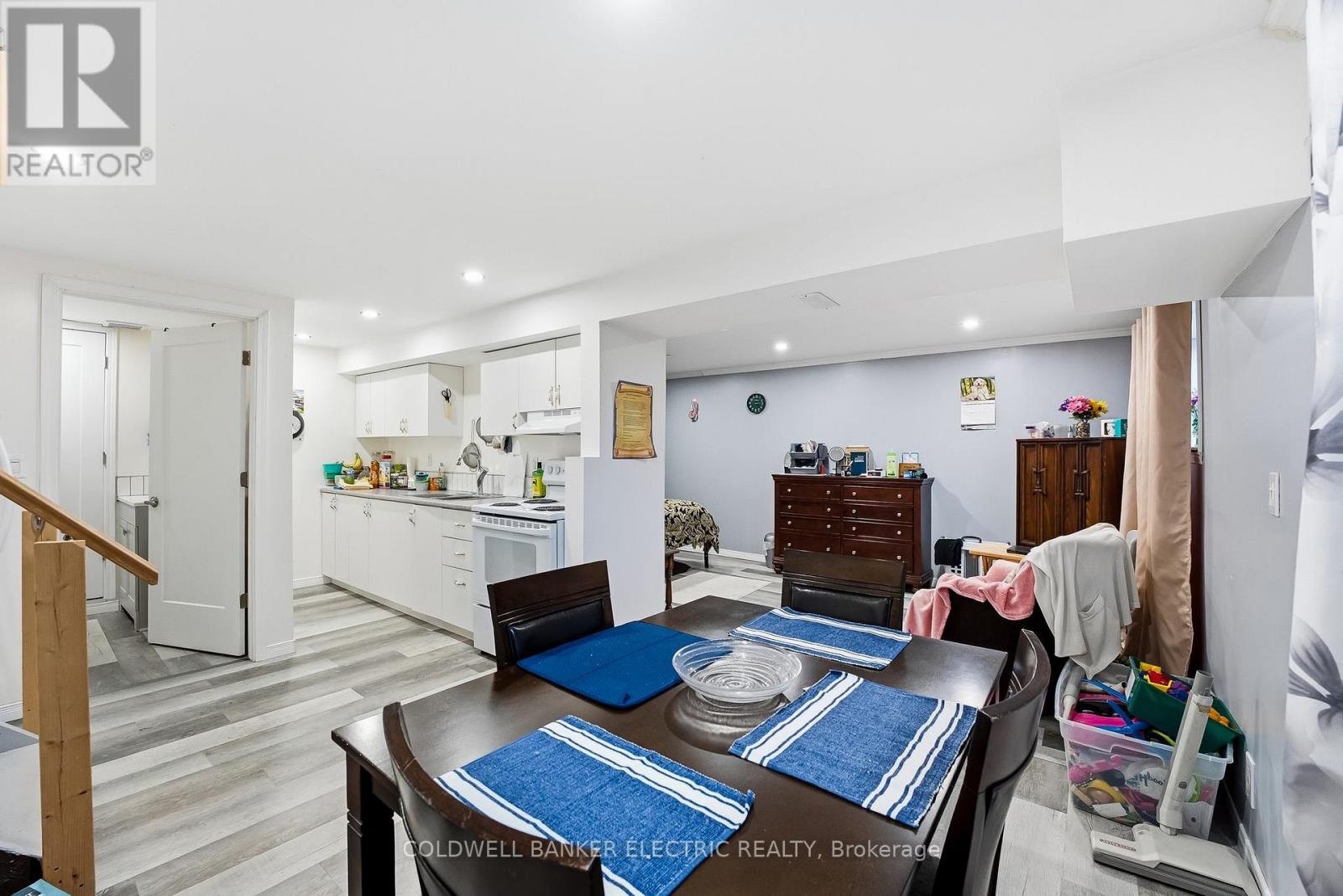 62 AIRPORT ROAD - 35