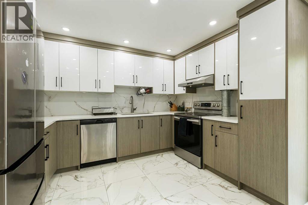 Single Family House for Sale in  Falshire Terrace NE Falconridge Calgary 